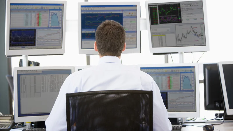 Day Traders: The New Architects of the Market and the Psychology Behind the Screen