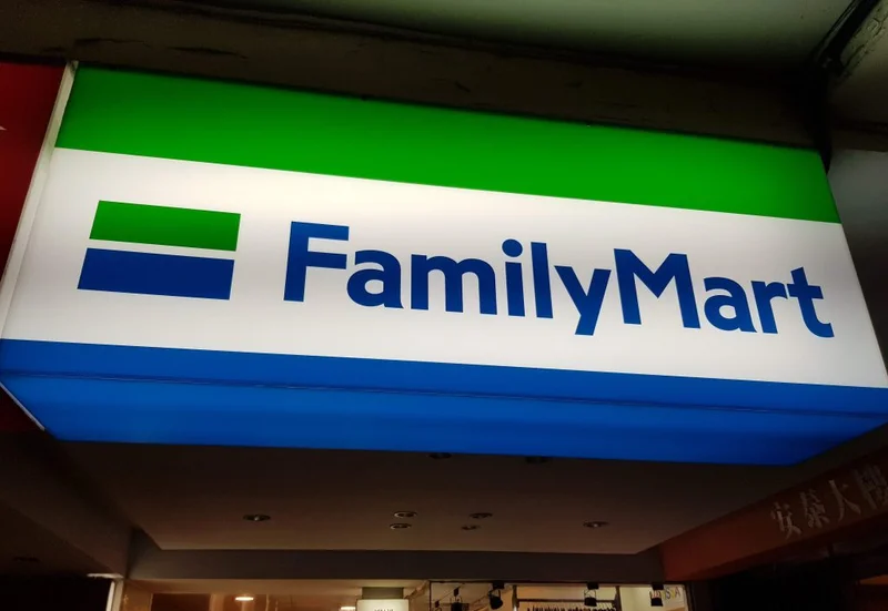 The Modern Convenience Store: The surprising economics and hidden risks